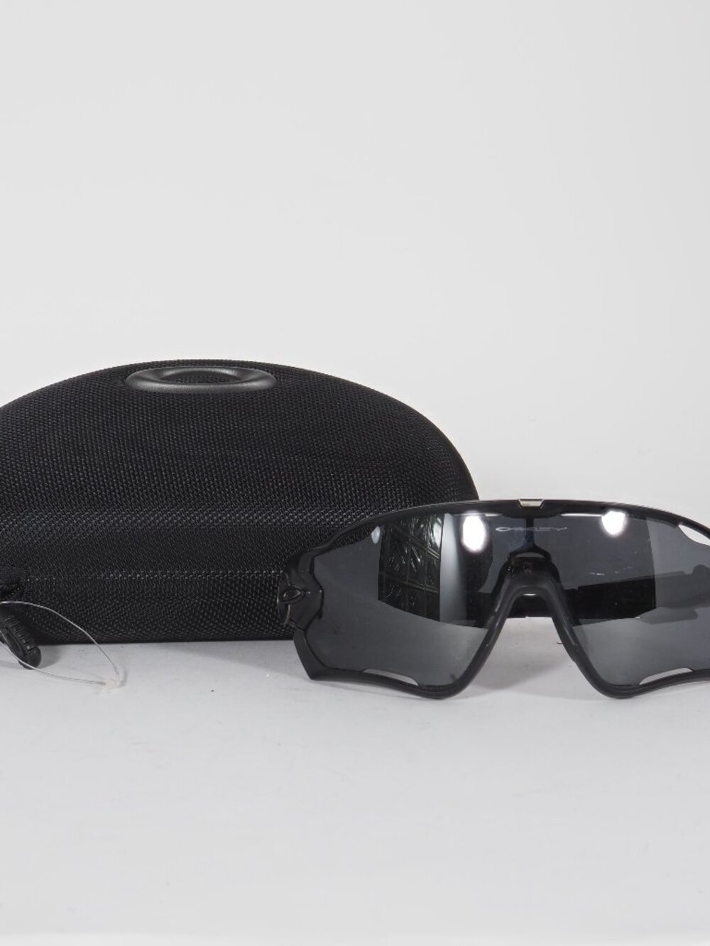 Oakley Jawbreaker Polarized Shield Sunglasses Matte Black Prizm Lens